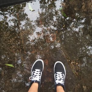 Meet your Posher, Joy